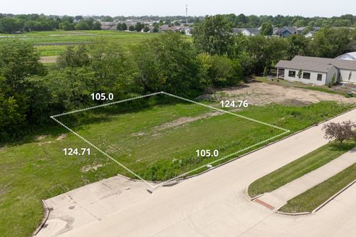 1949 S Stone Creek Blvd, Urbana, IL, 61802 | Card Image