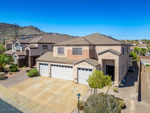 189 Mount Saint Helens Dr, Henderson, NV, 89012-5673 | Card Image