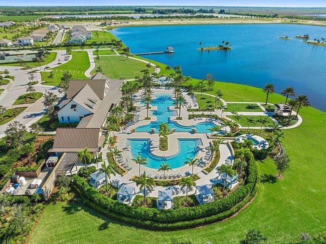19564 Rugged Trunk Trl, House other with 4 bedrooms, 3 bathrooms and null parking in Loxahatchee FL | Image 32