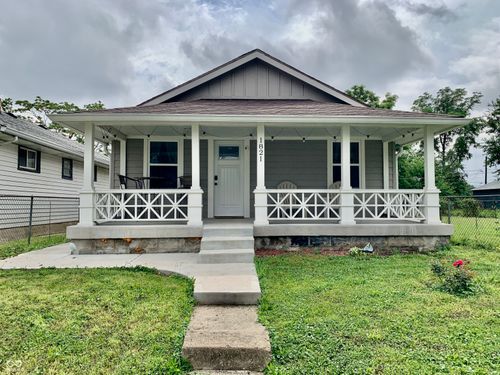 1821 New St, Indianapolis, IN, 46203-3960 | Card Image
