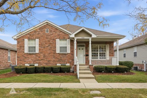 9430 Georgetown Sq, Orland Park, IL, 60467-5622 | Card Image