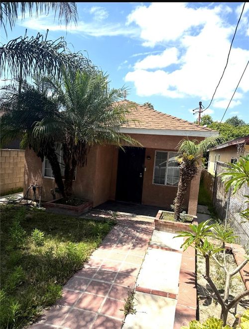 13517 S Willowbrook Ave, Compton, CA, 90222 | Card Image