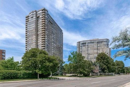 1508-1300 Islington Ave, Etobicoke, ON, M9A5C4 | Card Image