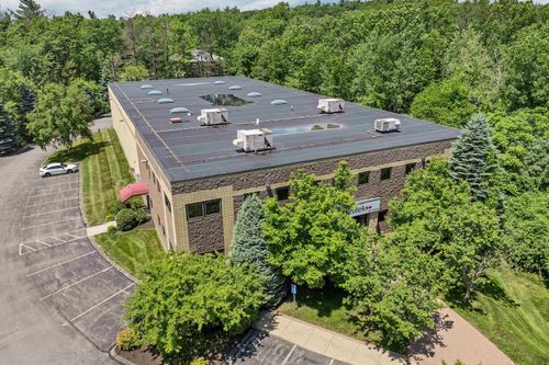 18 Tsienneto Rd, Derry, NH, 03038-1505 | Card Image