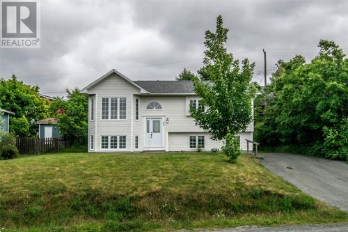 23 Sweetenwater Cres, Conception Bay South, NL, A1W4T2 | Card Image