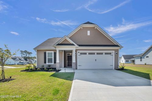 645 Ashvale Ln Se, Bolivia, NC, 28422-7478 | Card Image