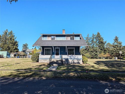 201 Brandywine Ave, Dupont, WA, 98327-9009 | Card Image