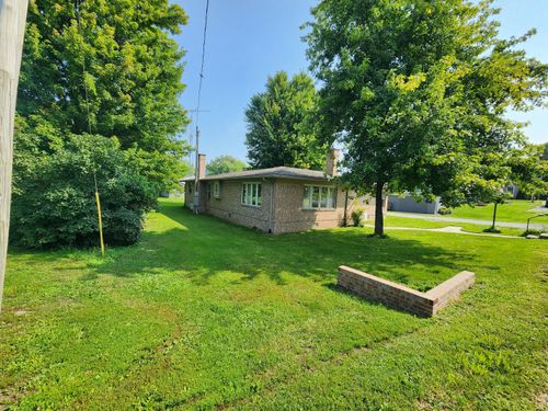 216 W Ridge Street, Newtown, IN, 47969 | Card Image