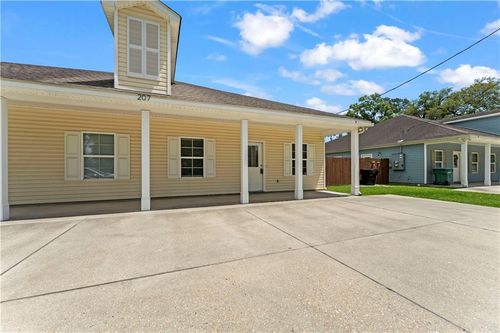 b-207 S Laurel St, Hammond, LA, 70403-3957 | Card Image