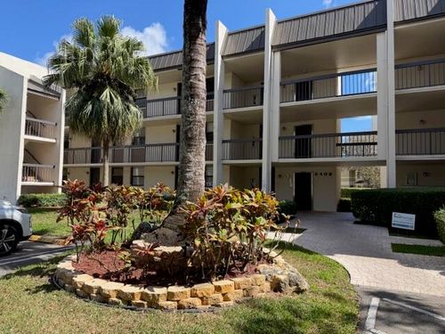 8409 Forest Hills Dr, Coral Springs, FL, 33065-5483 | Card Image