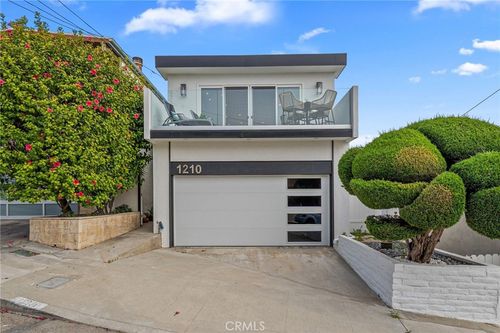 1210 1st Pl, Hermosa Beach, CA, 90254-5303 | Card Image