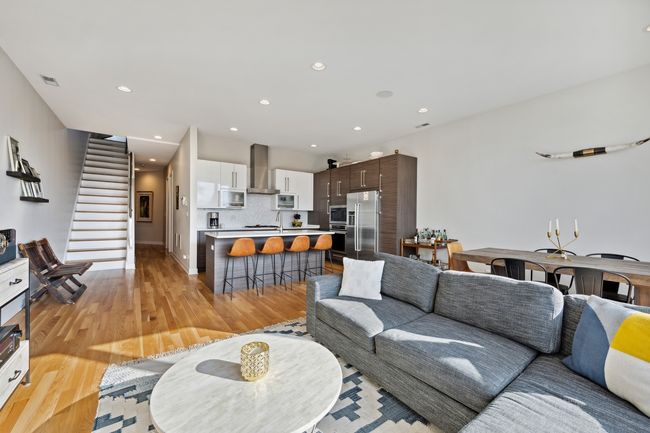 APT-3 - 2119 N Mozart St, Home with 2 bedrooms, 2 bathrooms and null parking in CHICAGO IL | Image 6