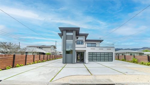 629 Halela St, Kailua, HI, 96734-2571 | Card Image