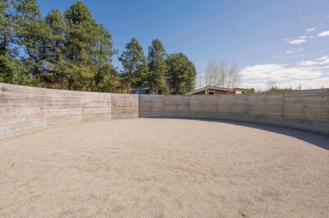 3643 254 St, House other with 10 bedrooms, 7 bathrooms and 20 parking in Aldergrove BC | Image 33
