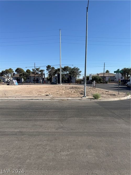 2454 Arden St, Las Vegas, NV, 89104 | Card Image