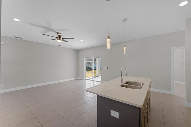 1804 Hudson Ct, House other with 4 bedrooms, 2 bathrooms and null parking in POINCIANA FL | Image 14