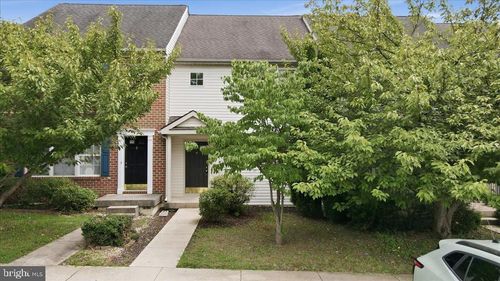 32 Mabel Ln, MARTINSBURG, WV, 25404-7747 | Card Image