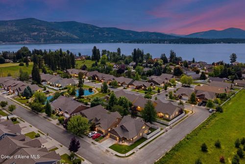 1521 Autumn, Sandpoint, ID, 83864 | Card Image