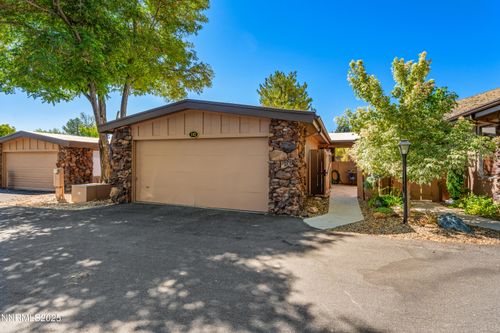 142 Lake Glen Dr, Carson City, NV, 89703-5132 | Card Image