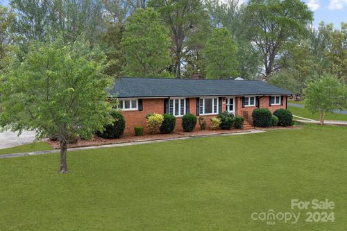 840 Belmorrow Drive, Charlotte, NC, 28214 | Card Image