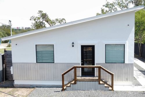 1-1171 Nickols Ave, Austin, TX, 78721-2036 | Card Image