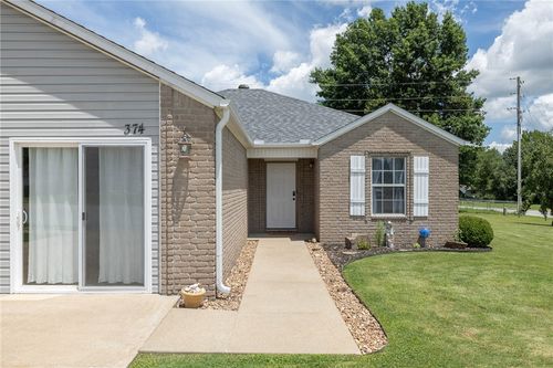 374 Meszaros Ct, Pea Ridge, AR, 72751-3327 | Card Image