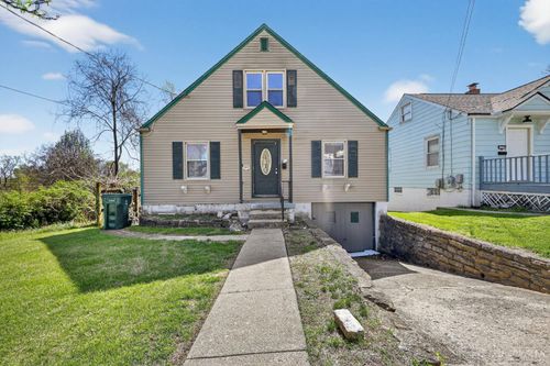 1893 Ashbrook Drive, Cincinnati, OH, 45238 | Card Image
