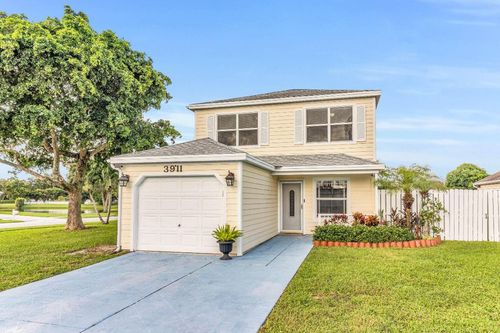 3911 Circle Lake Dr, West Palm Beach, FL, 33417-1110 | Card Image
