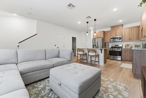35172 Rangpur Ln, Fallbrook, CA, 92028-6542 | Card Image
