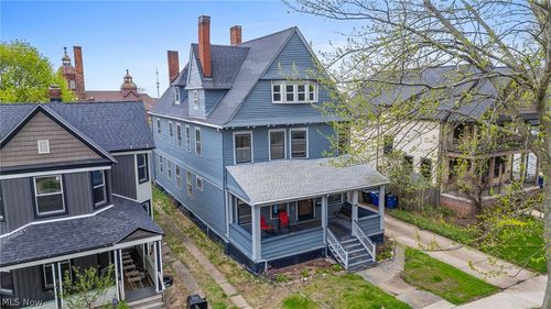 6110 W Clinton Ave, Cleveland, OH, 44102-3178 | Card Image