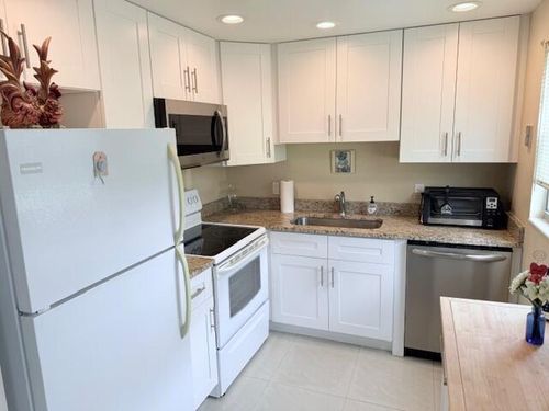 201-201 Ventnor M, Deerfield Beach, FL, 33442-2428 | Card Image