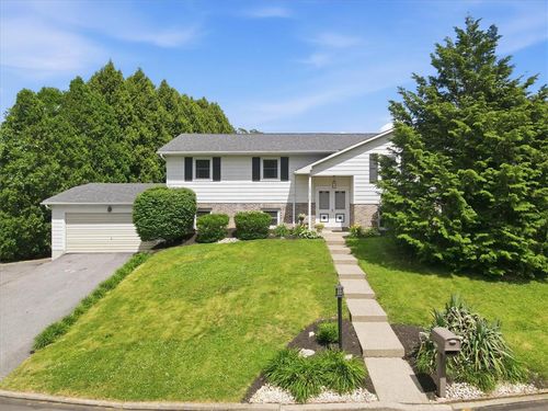2705 Andrea Dr, ALLENTOWN, PA, 18103-4601 | Card Image