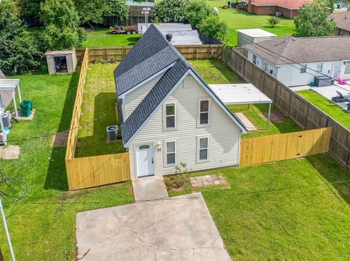 64 W Beech St Street, Sulphur, LA, 70663 | Card Image