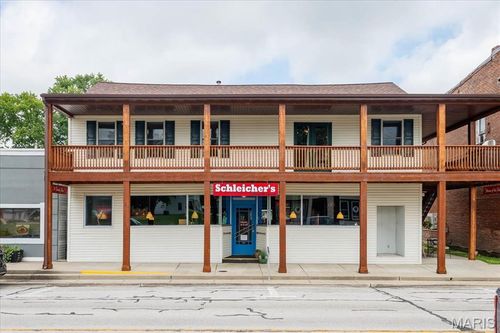 1031 Fairfax St, Carlyle, IL, 62231-1813 | Card Image