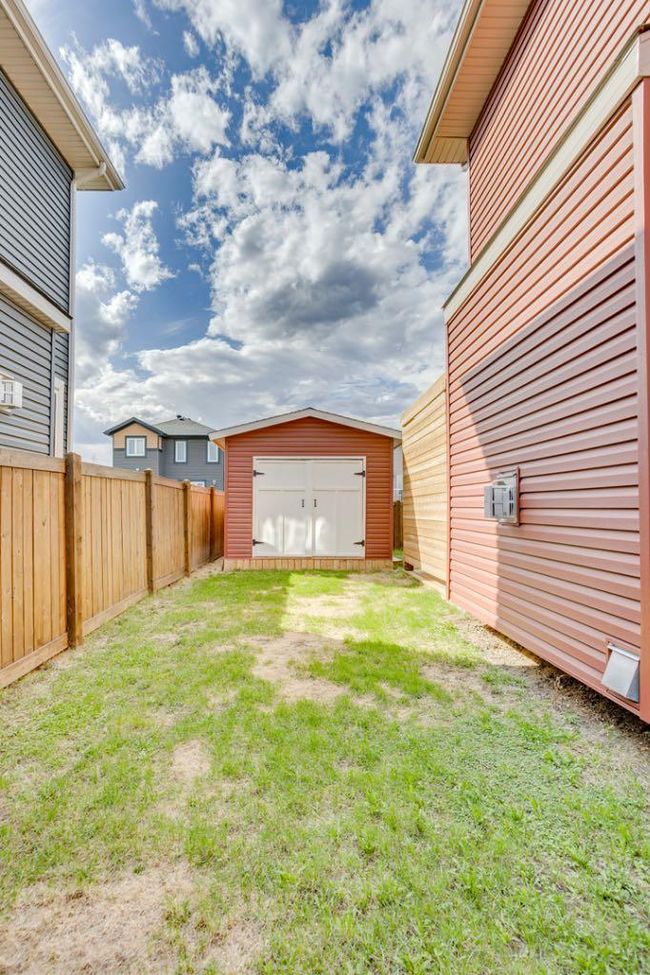 112 Beaverlodge Close, House other with 5 bedrooms, 4 bathrooms and 8 parking in Fort McMurray AB | Image 45