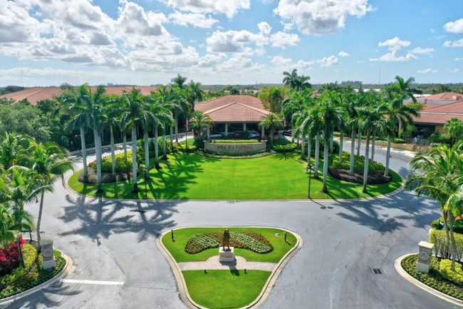 405 Brackenwood Ln S, Condo with 2 bedrooms, 2 bathrooms and null parking in Palm Beach Gardens FL | Image 53