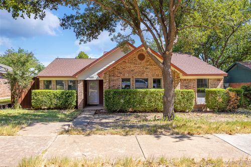 8400 Willow Creek Dr, Frisco, TX, 75034-5525 | Card Image