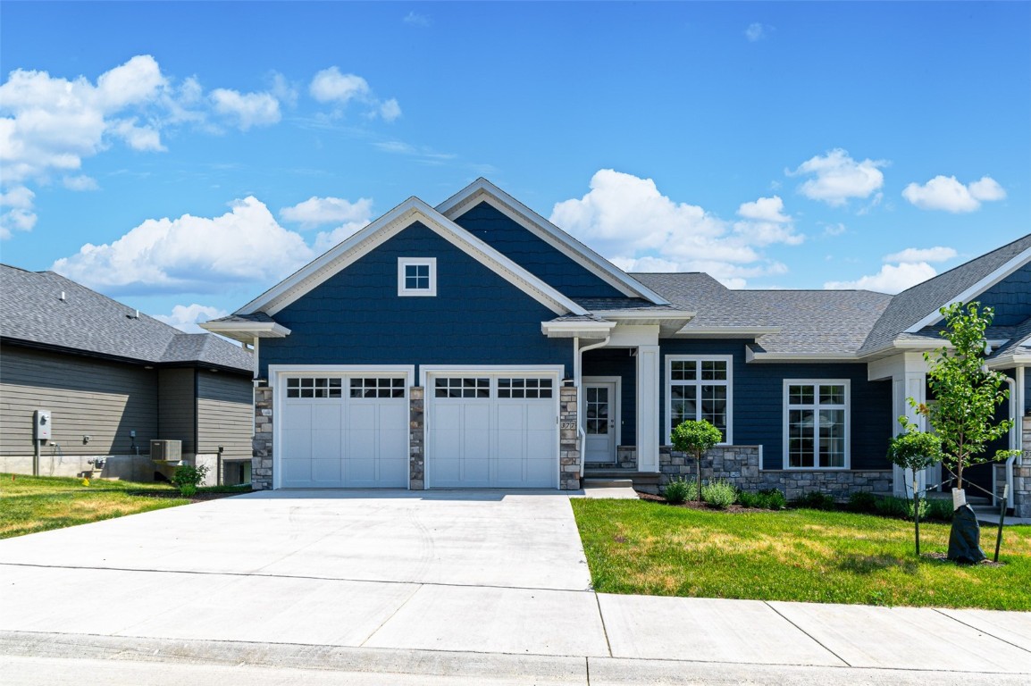 Hidden Ridge Dr, Coralville, IA 52241