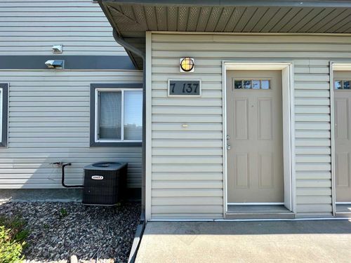 7-137 Silkstone Rd W, Lethbridge, AB, T1J3H6 | Card Image