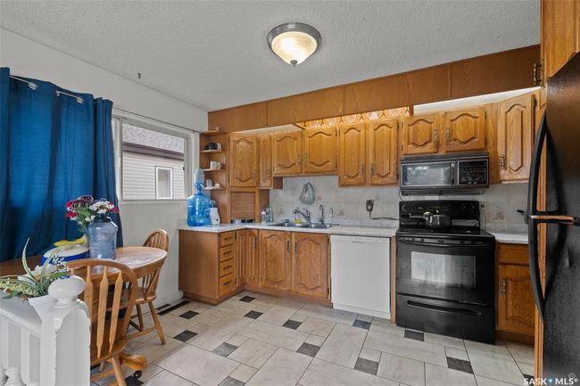 29 24 Th St E, House other with 5 bedrooms, 4 bathrooms and 4 parking in Prince Albert SK | Image 7