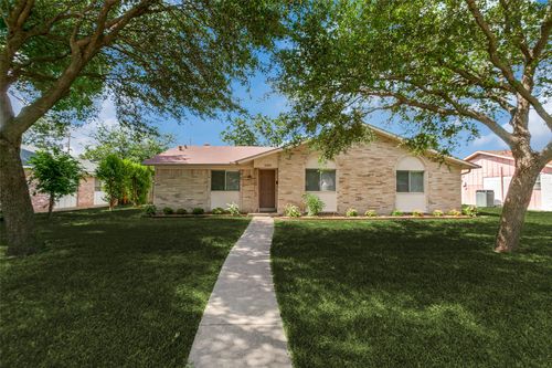 1130 Greencove Ln, Richardson, TX, 75081-3715 | Card Image