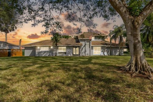 15151 Sw 164th Ter, Miami, FL, 33187-1456 | Card Image