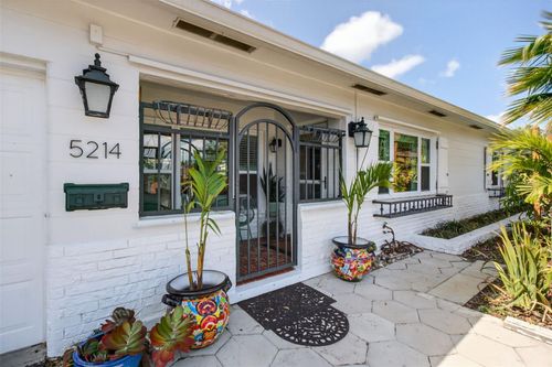 5214 25th Ave N, St Petersburg, FL, 33710-3417 | Card Image