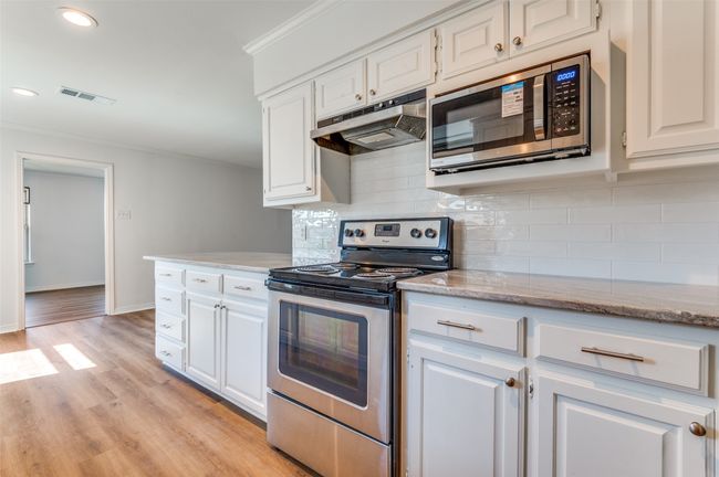 1609 Anderson St, House other with 3 bedrooms, 2 bathrooms and null parking in Irving TX | Image 16