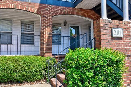 apt-105-201 Westover Ave, Norfolk, VA, 23507-2312 | Card Image