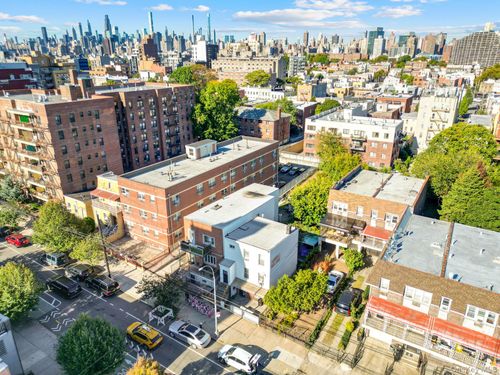 25-14 Crescent St, Astoria, NY, 11102-2938 | Card Image