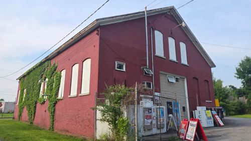 1049 Center Street Ext, Ridgway, PA, 15853-1731 | Card Image