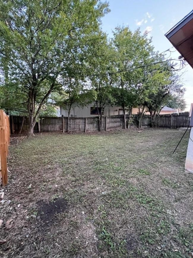 B - 5004 Mashie Cv, Home with 2 bedrooms, 2 bathrooms and null parking in Austin TX | Image 15