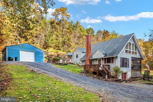 322 Hollow Rd, GORE, VA, 22637-2304 | Card Image