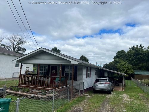 116 Circle Dr, Cross Lanes, WV, 25313-1346 | Card Image